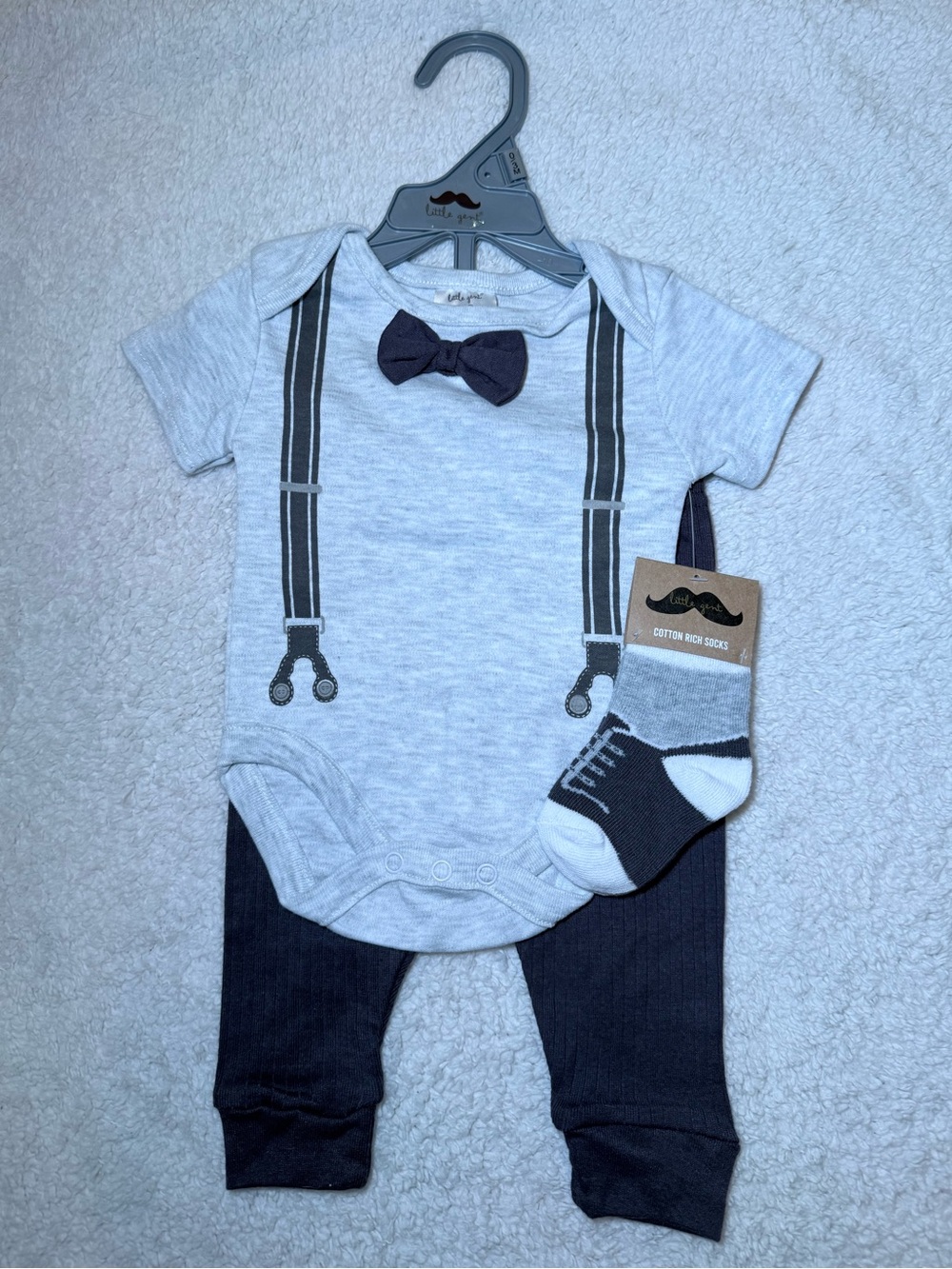 Baby Boys Gray & Black Bow Tie Outfit /Matching Set